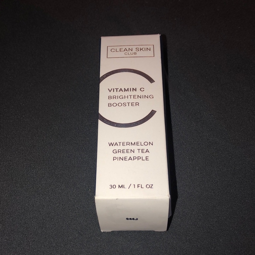 NewInBox Clean Skin Club Vitamin C Brightening Ser